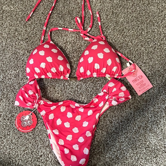 Pink shellfish bikini - Picture 1 of 2